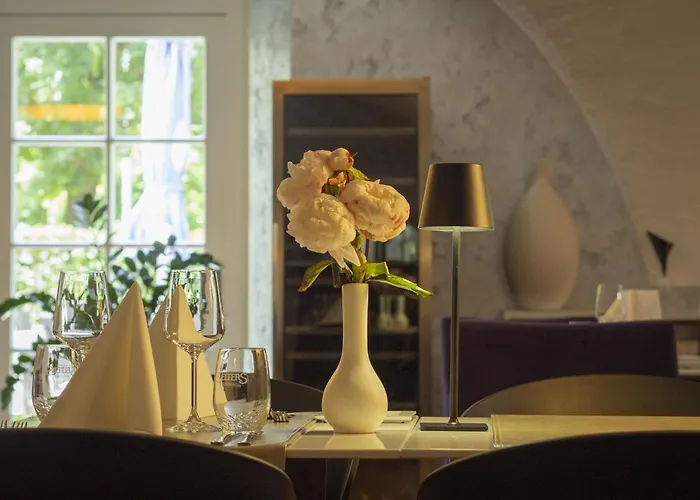 Hotel Lekker Hotel 3*